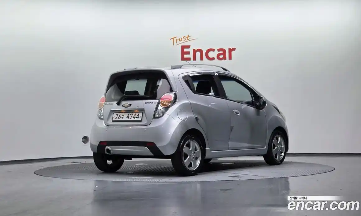 Chevrolet Spark 2012 1.0 Автомат в Москве № 103672, фото 11