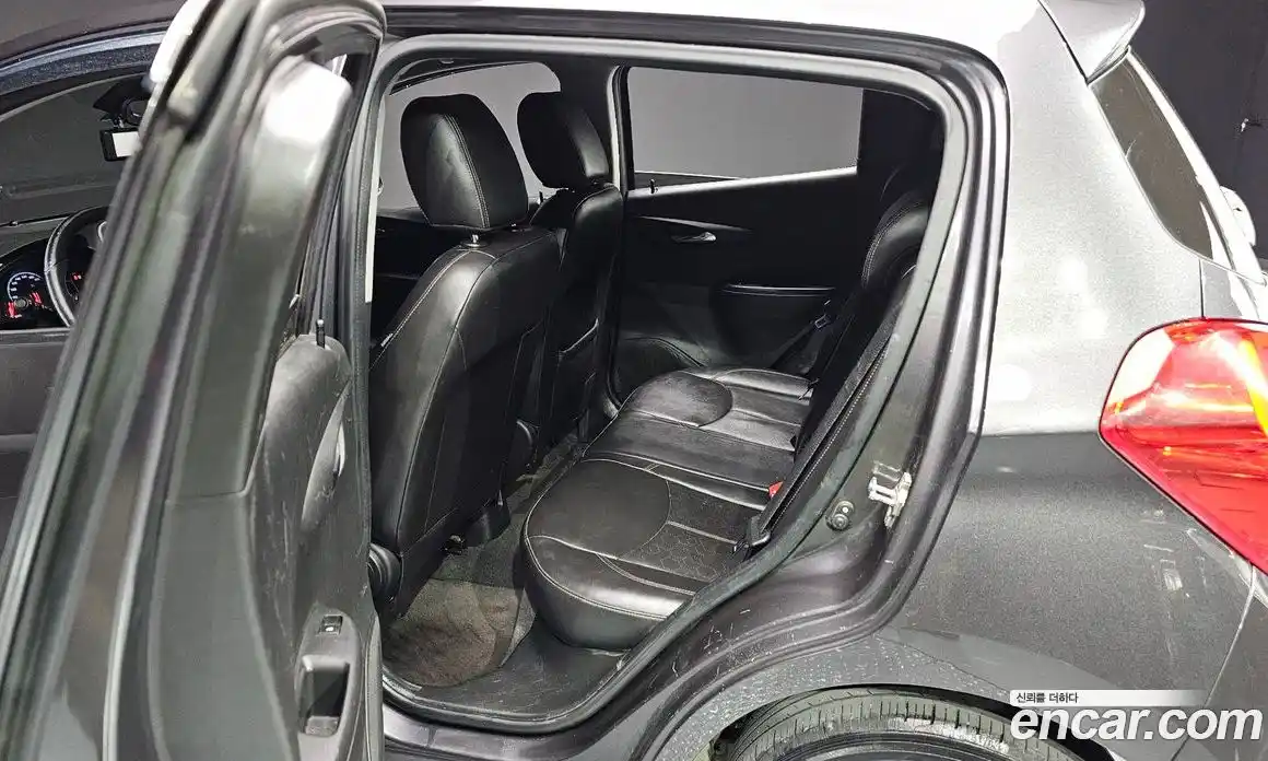 Chevrolet Spark 2016 1.0 Автомат в Москве № 104417, фото 11