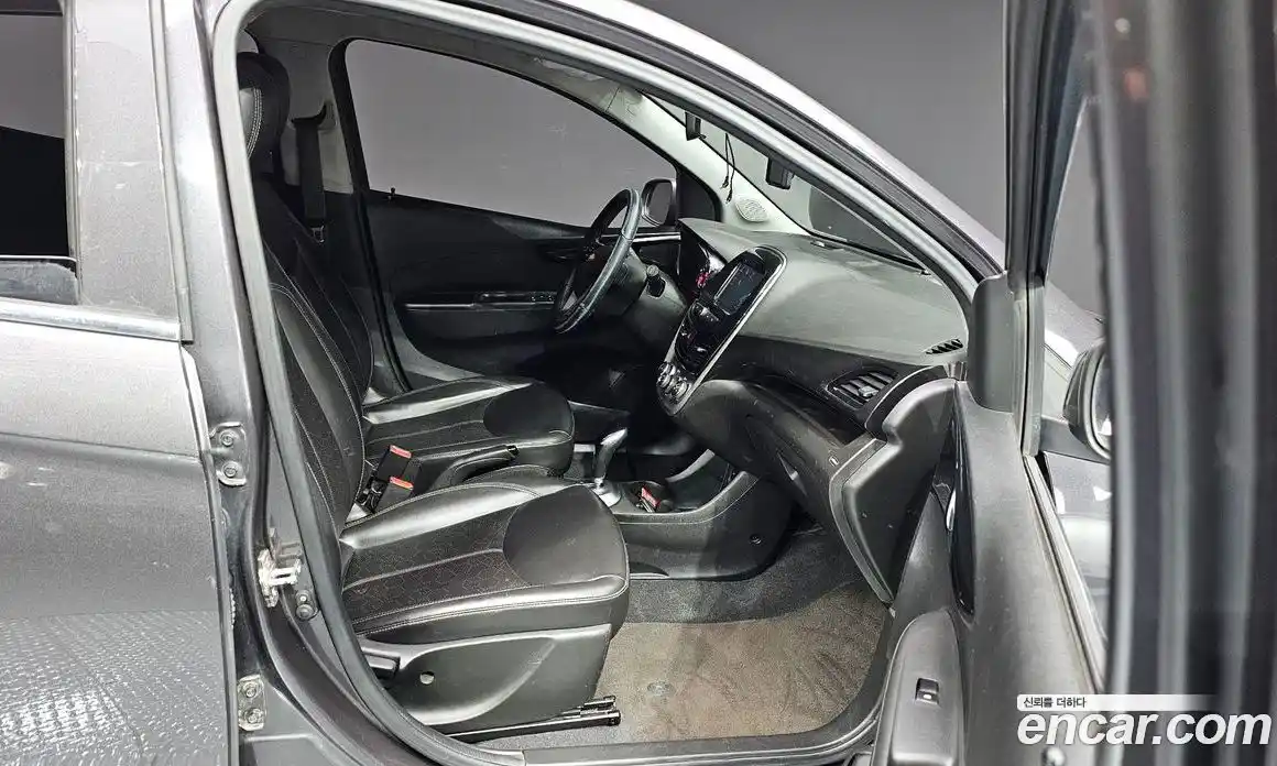 Chevrolet Spark 2016 1.0 Автомат в Москве № 104417, фото 12