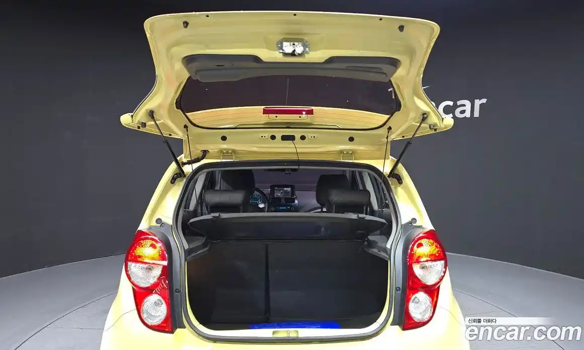 Chevrolet Spark 2013 1.0 Автомат в Москве № 105450, фото 6