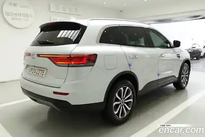 Renault QM6 2022 2.0 Автомат в Москве № 106606, миниатюра 5