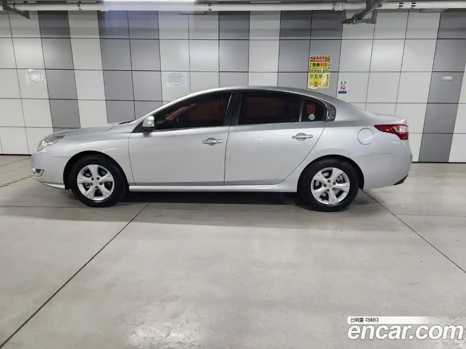 Renault SM5 2010 2.0 Автомат в Москве № 107103, фото 19