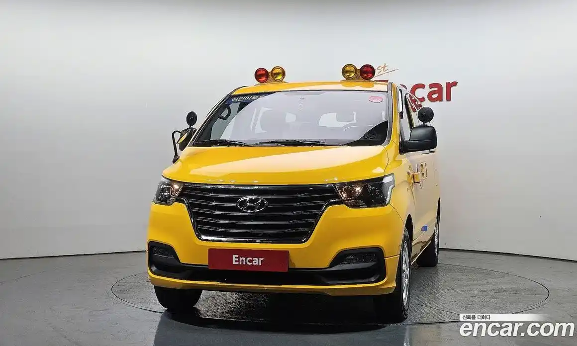 Hyundai Starex 2020 2.4 Автомат в Москве № 109809, фото 15