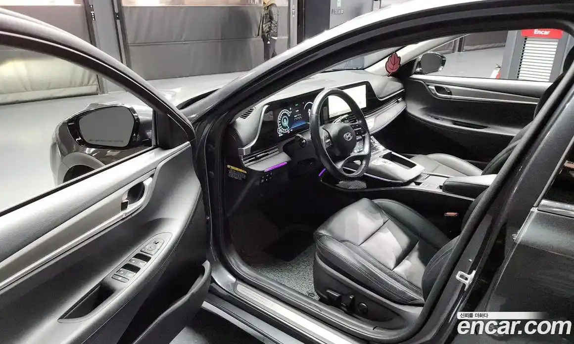 Hyundai Grandeur 2020 2.5 Автомат в Москве № 110312, фото 7