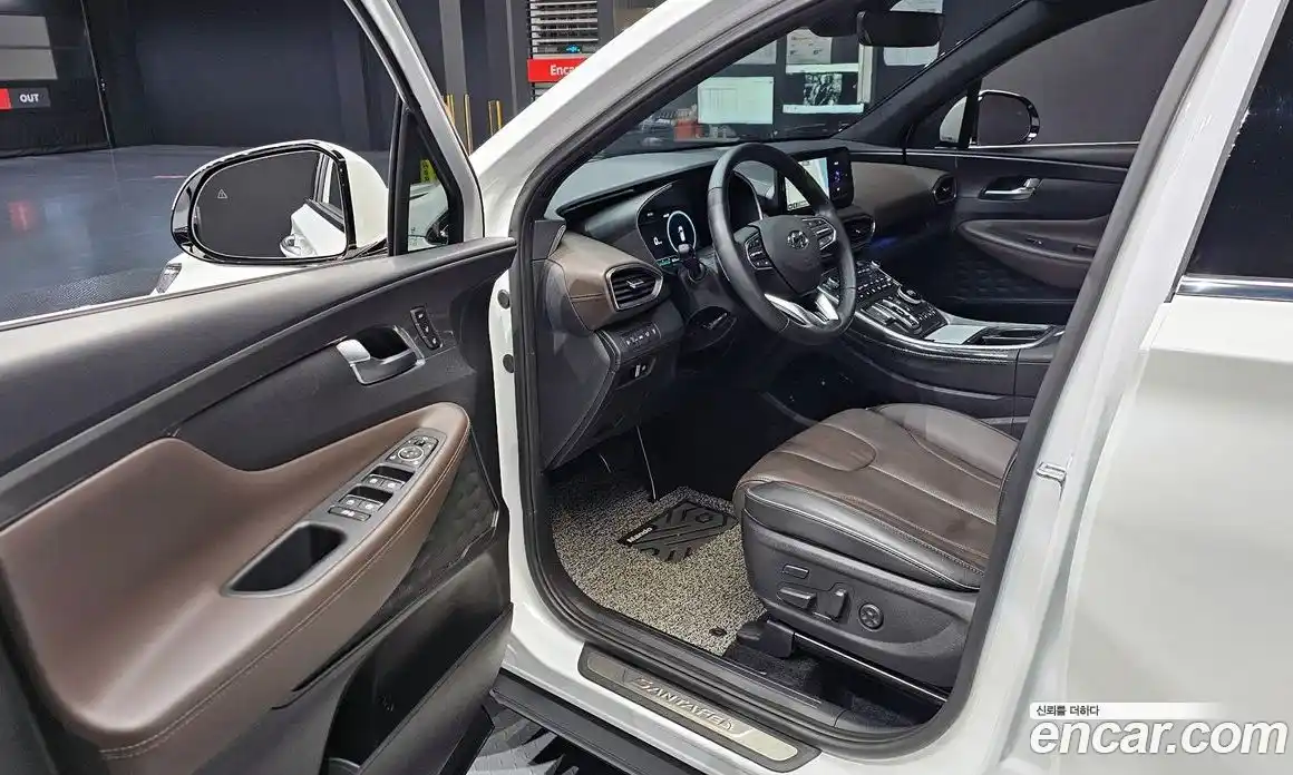 Hyundai Santa Fe 2023 2.5 Автомат в Москве № 112762, фото 14