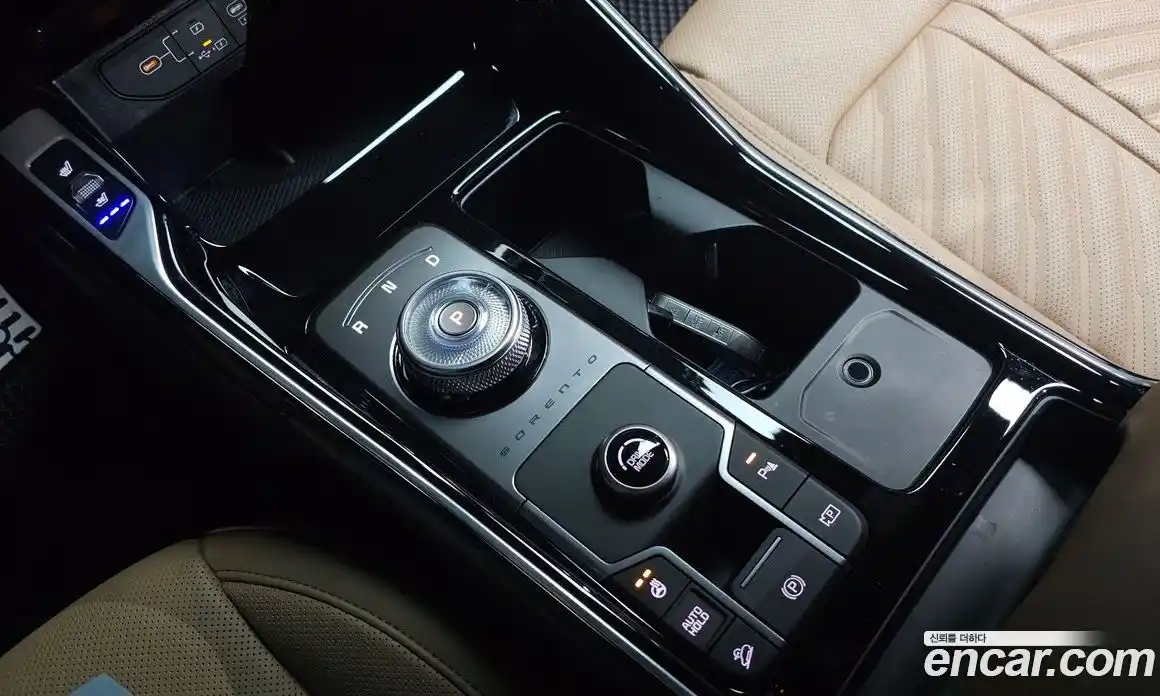 Kia Sorento 2024 1.6 Автомат в Москве № 115625, фото 9