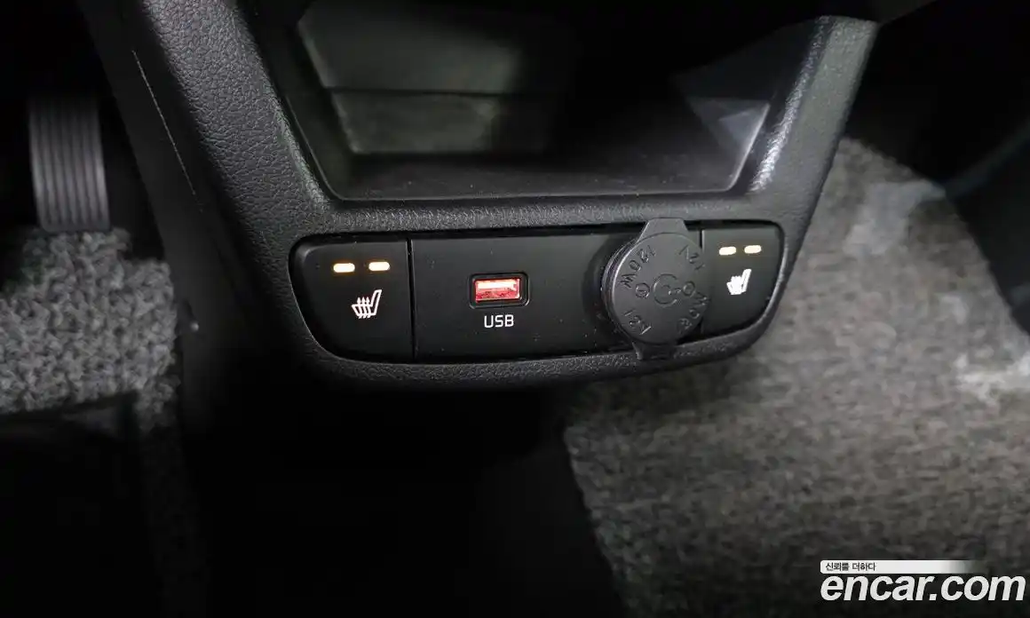 Kia Ray 2020 1.0 Автомат в Москве № 120270, фото 17