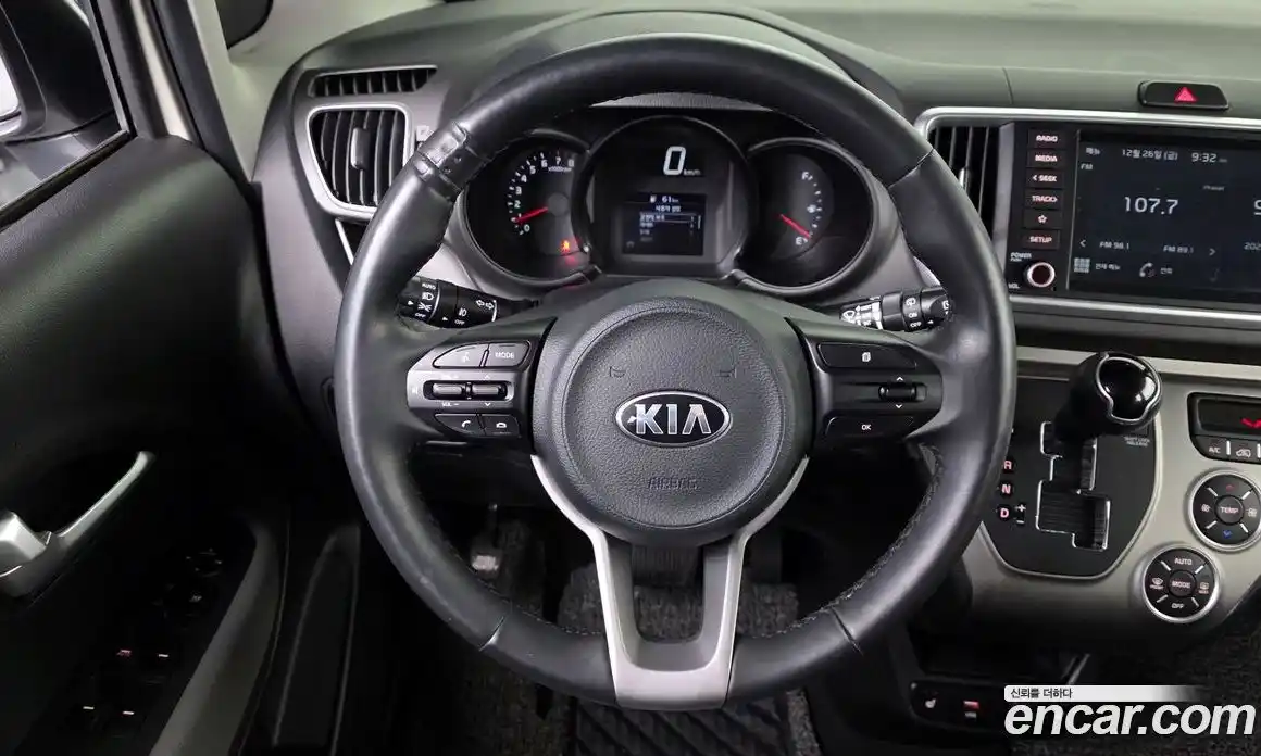Kia Ray 2020 1.0 Автомат в Москве № 120270, фото 20