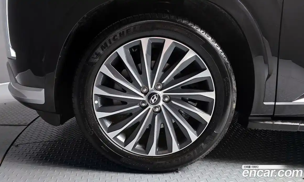 Hyundai Palisade 2023 3.8 Автомат в Москве № 126800, фото 13