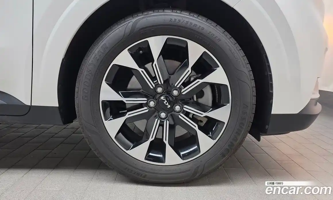 Kia Canival 2022 2.2 Автомат в Москве № 128458, фото 11