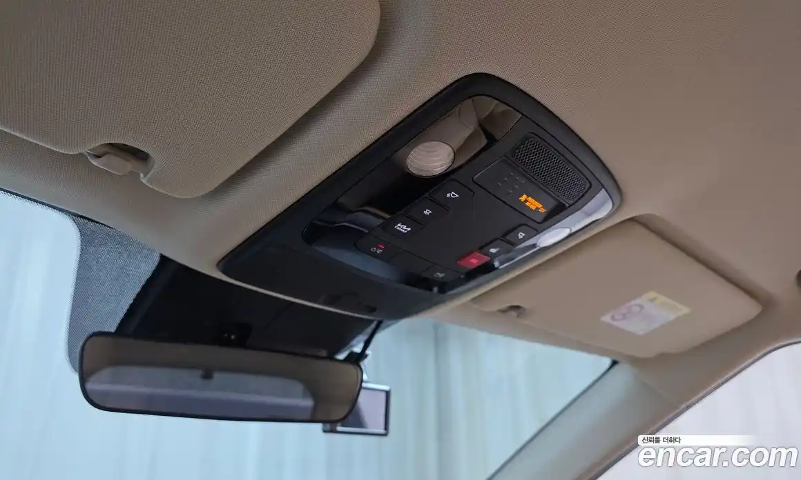 Kia Canival 2022 2.2 Автомат в Москве № 128458, фото 18