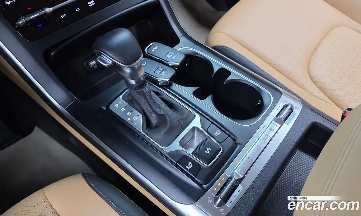 Kia Canival 2022 2.2 Автомат в Москве № 128458, фото 4