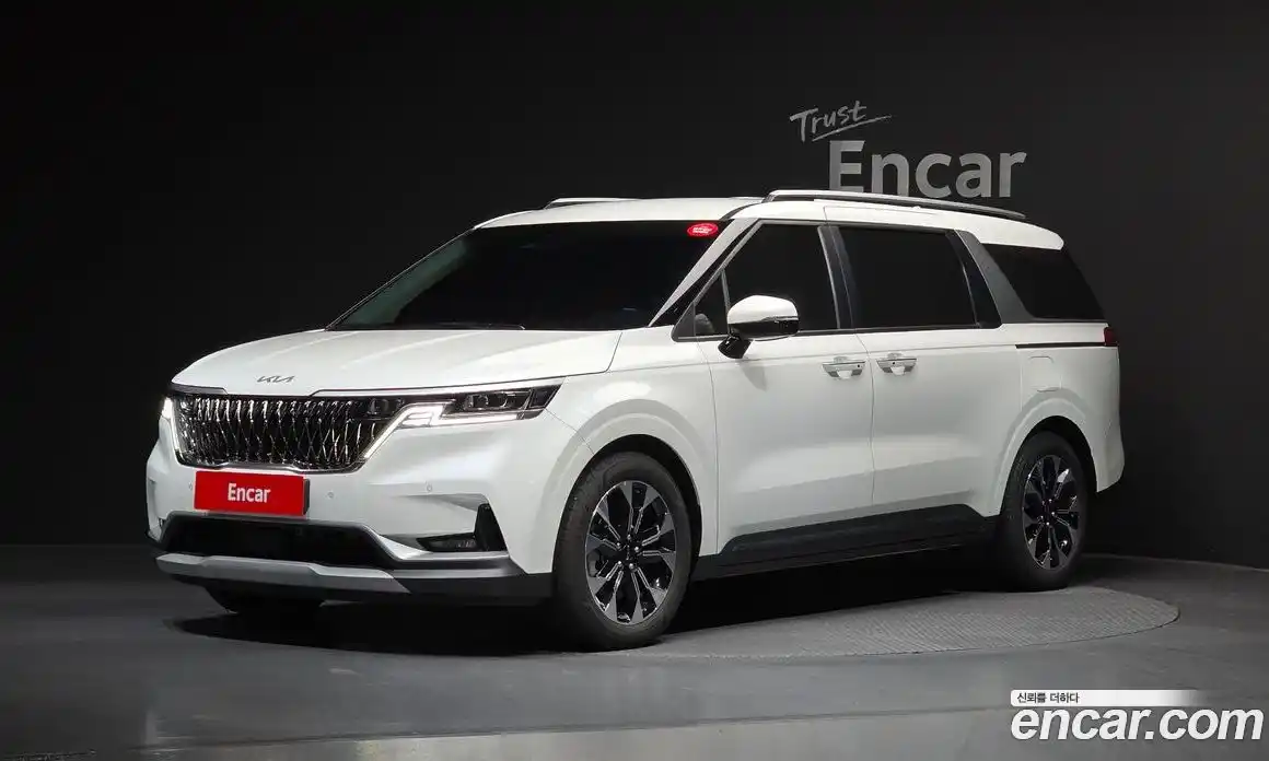 Kia Canival 2022 2.2 Автомат в Москве № 128458, фото 8