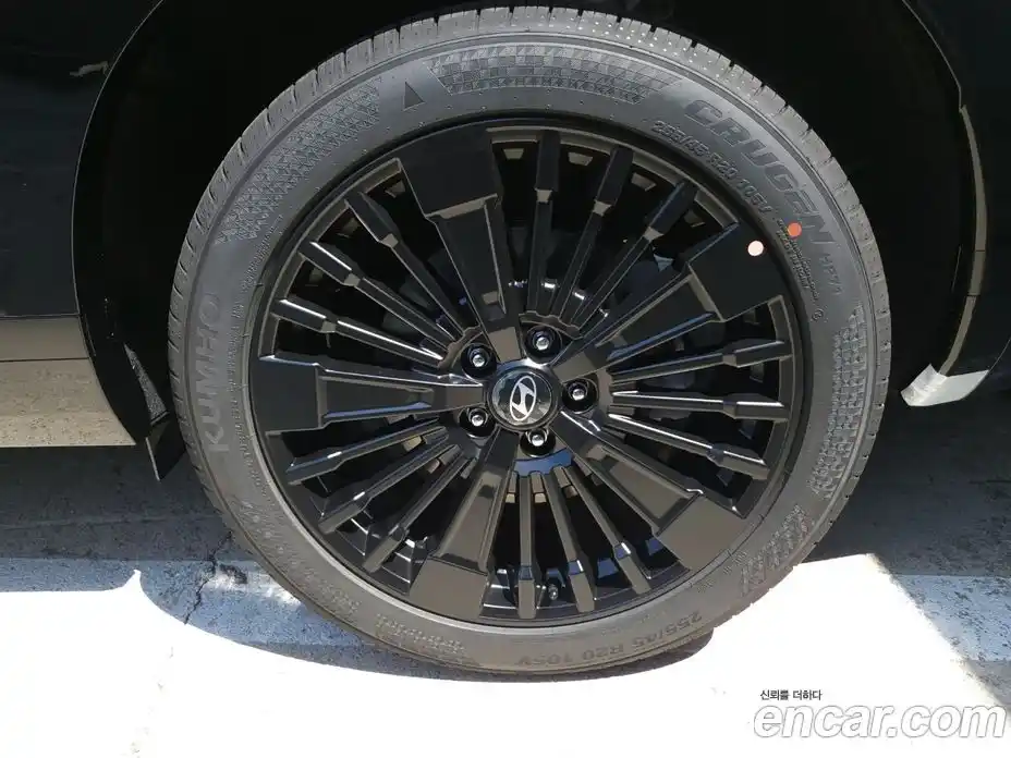 Hyundai Santa Fe 2025 1.6 Автомат в Москве № 129449, фото 5