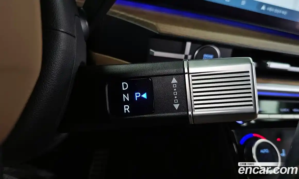 Hyundai Santa Fe 2024 2.5 Автомат в Москве № 130850, фото 4