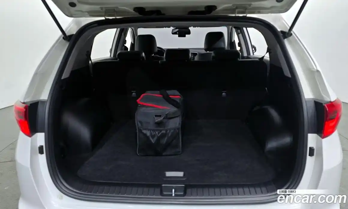 Kia Sportage 2016 2.0 Автомат в Москве № 132233, фото 20