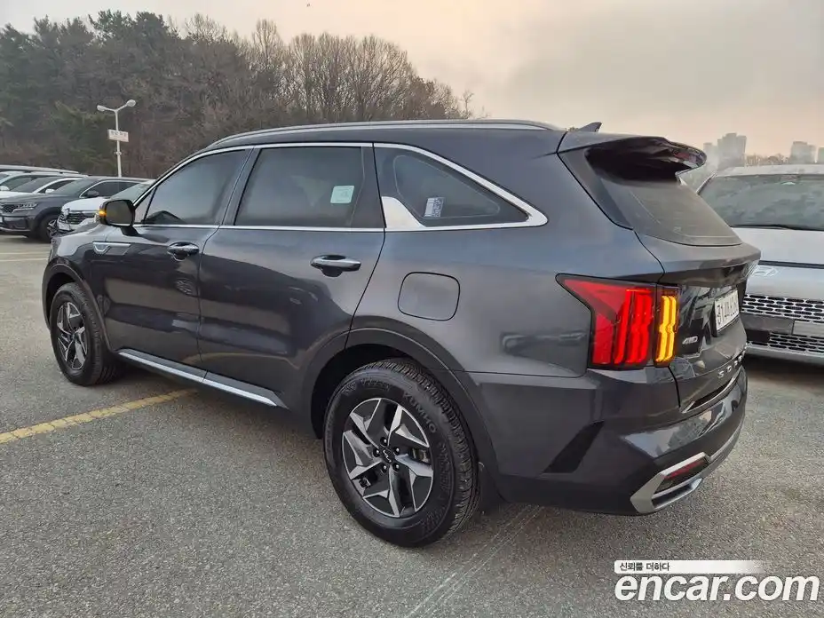 Kia Sorento 2022 1.6 Автомат в Москве № 133804, фото 12