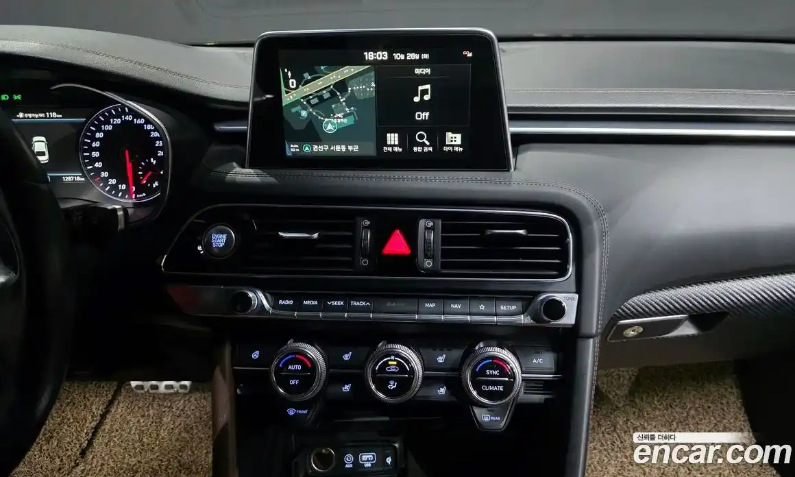 Genesis G70 2018 2.0 Автомат в Москве № 136169, фото 18