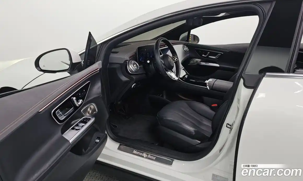 Mercedes-Benz EQE 2023 0.3 Автомат в Москве № 139476, фото 10