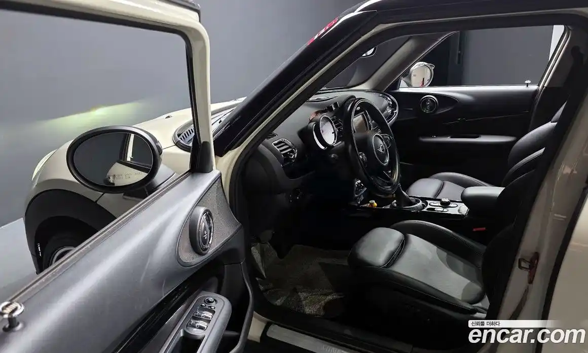 Mini Clubman 2016 2.0 Автомат в Москве № 139671, фото 11