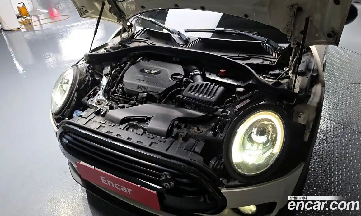 Mini Clubman 2016 2.0 Автомат в Москве № 139671, фото 6