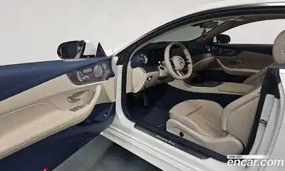 Mercedes-Benz E-Class, 2021