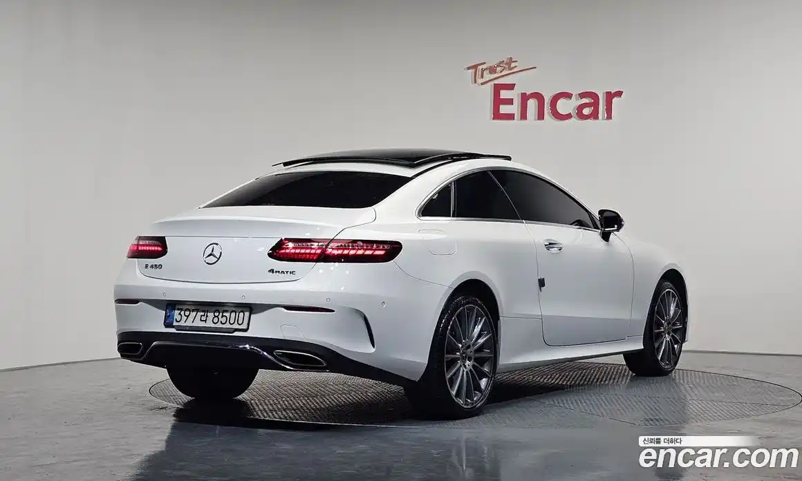 Mercedes-Benz E-Class 2021 3.0 Автомат в Москве № 140495, фото 17