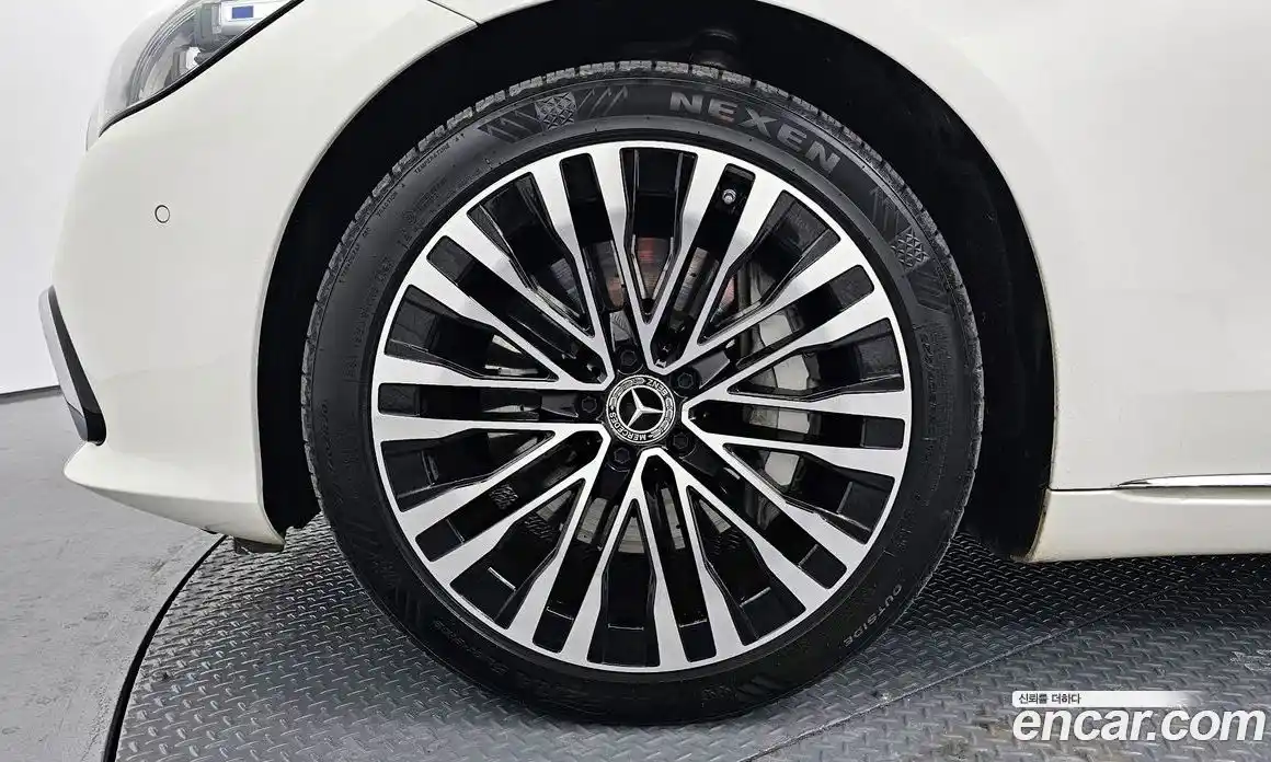 Mercedes-Benz S-Class 2021 4.0 Автомат в Москве № 141740, фото 18