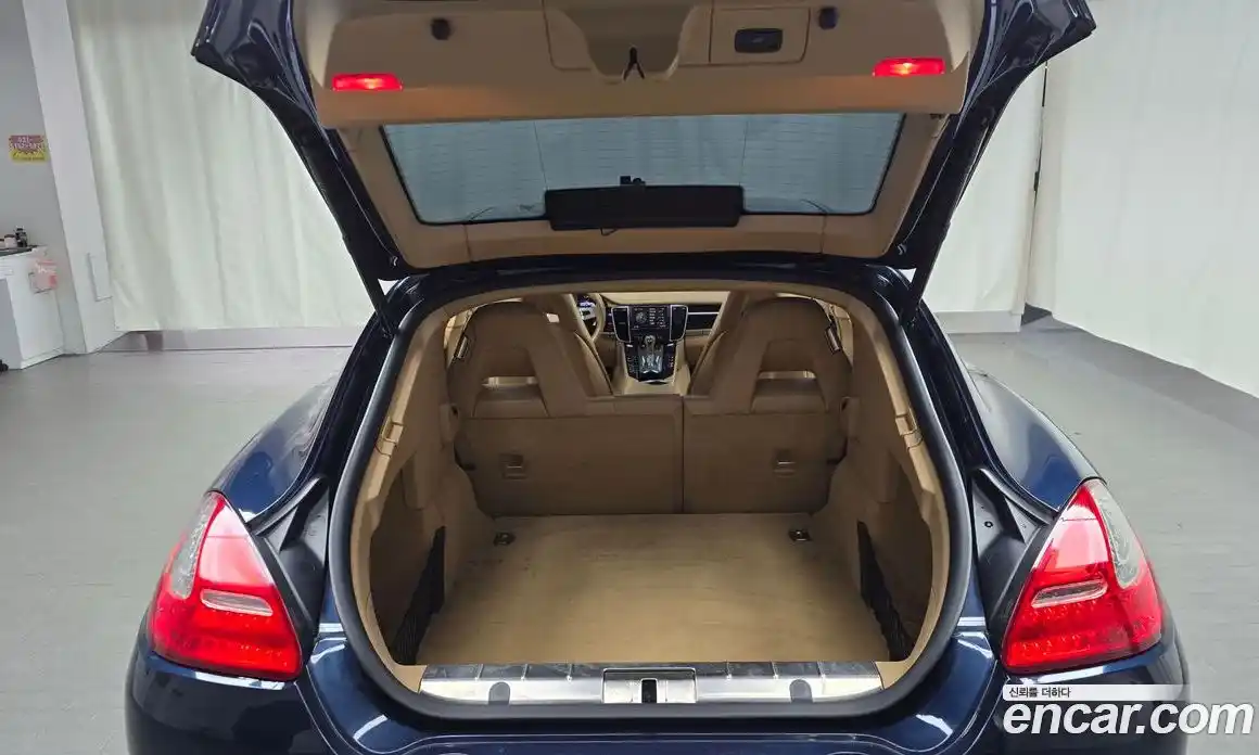 Porsche Panamera 2011 4.8 Автомат в Москве № 145024, фото 15