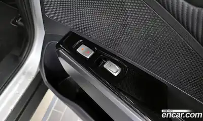 SsangYong TIBOLI 2016 1.6 Автомат в Москве № 146300, миниатюра 4