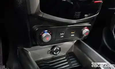 SsangYong TIBOLI 2016 1.6 Автомат в Москве № 146988, миниатюра 4