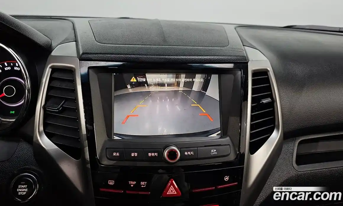 SsangYong TIBOLI 2016 1.6 Автомат в Москве № 146988, фото 8