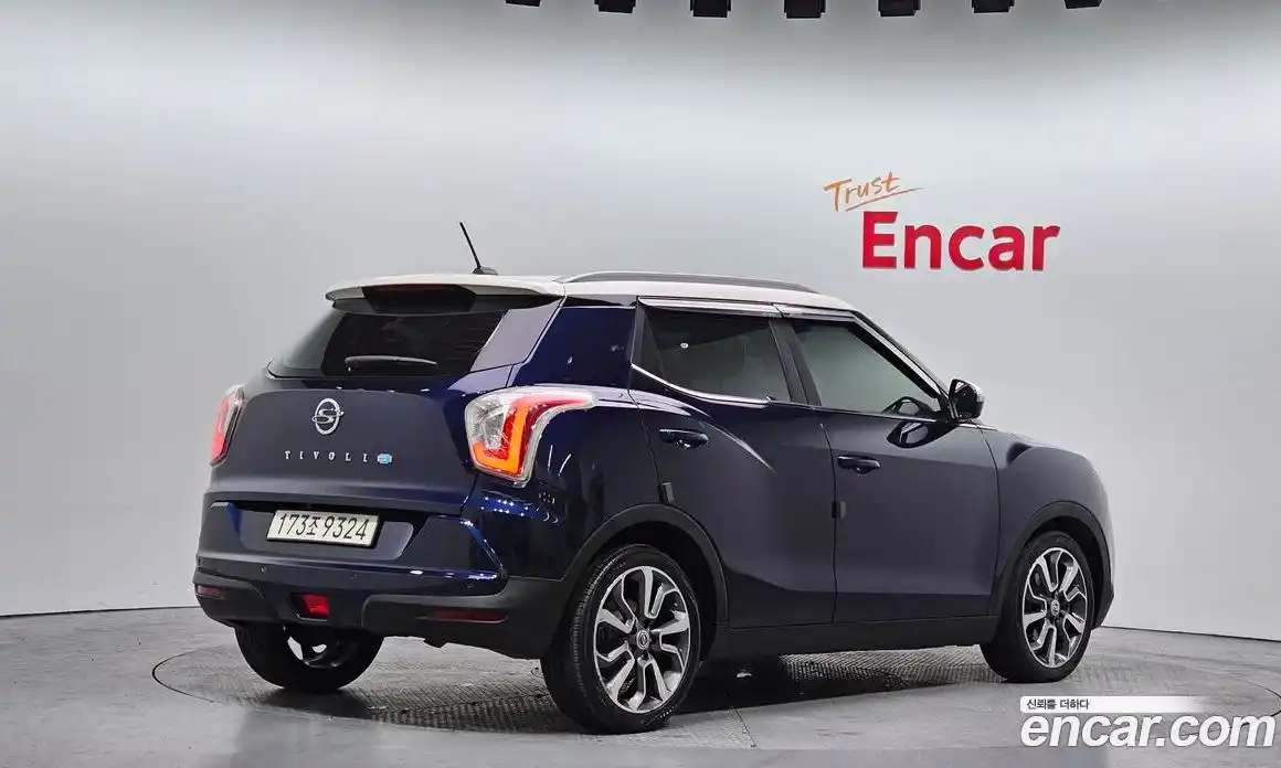 SsangYong TIBOLI 2016 1.6 Автомат в Москве № 146988, фото 10