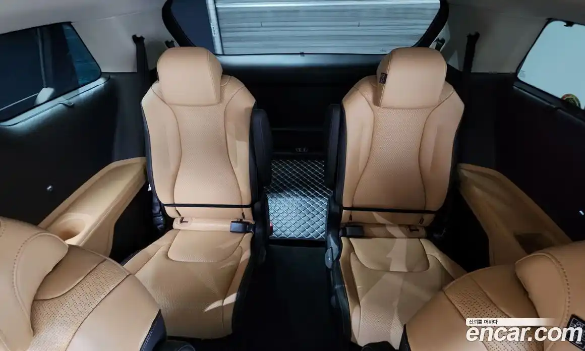 Kia Canival 2023 2.2 Автомат в Москве № 14704, фото 12