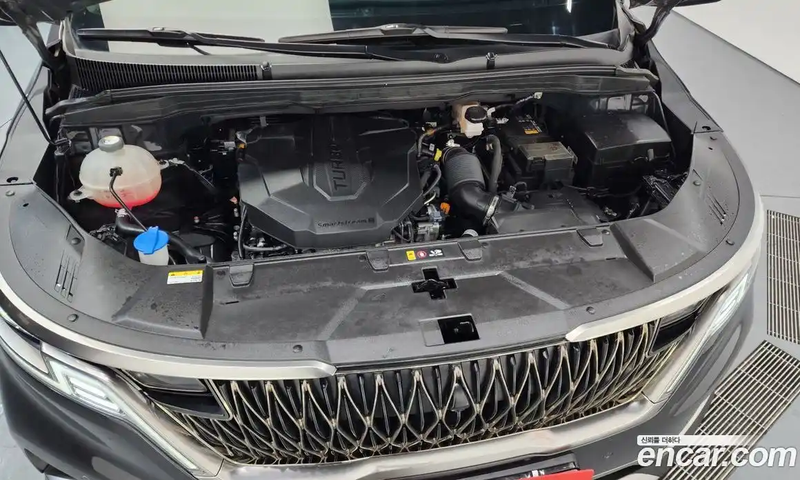 Kia Canival 2023 2.2 Автомат в Москве № 14704, фото 17