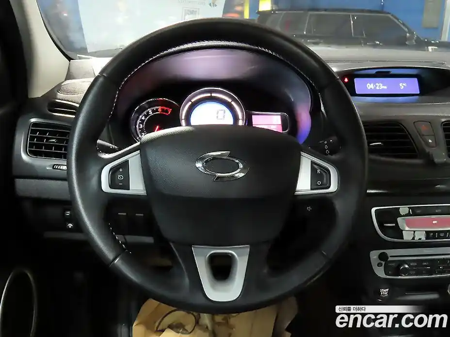 Renault SM3 2014 1.6 Автомат в Москве № 148106, фото 16