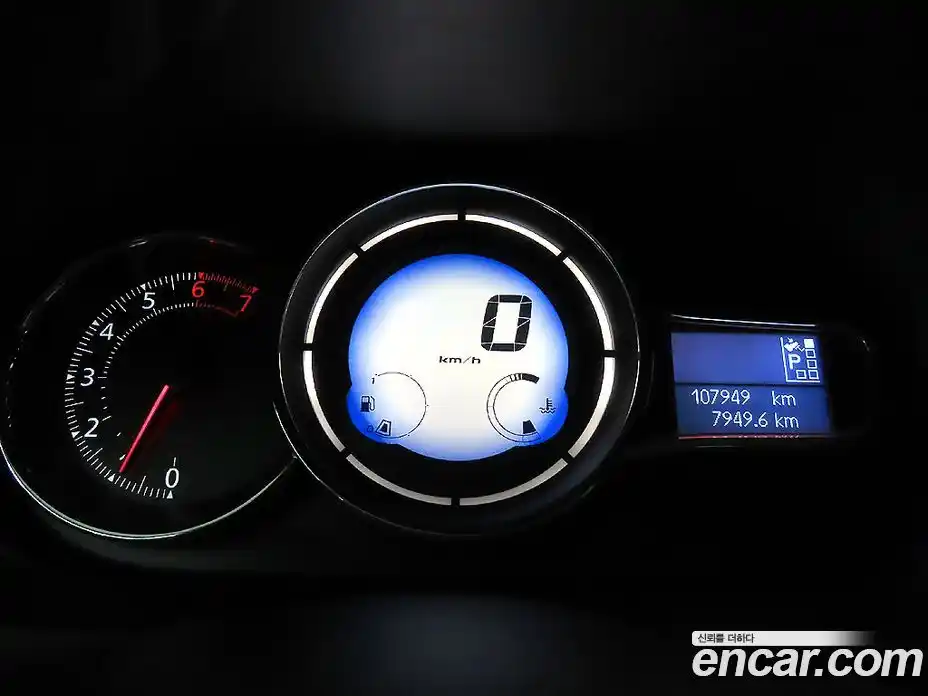 Renault SM3 2014 1.6 Автомат в Москве № 148106, фото 8