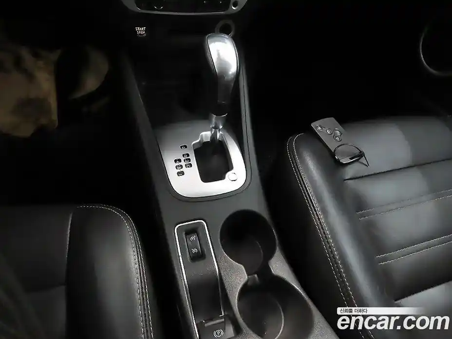 Renault SM3 2014 1.6 Автомат в Москве № 148106, фото 9