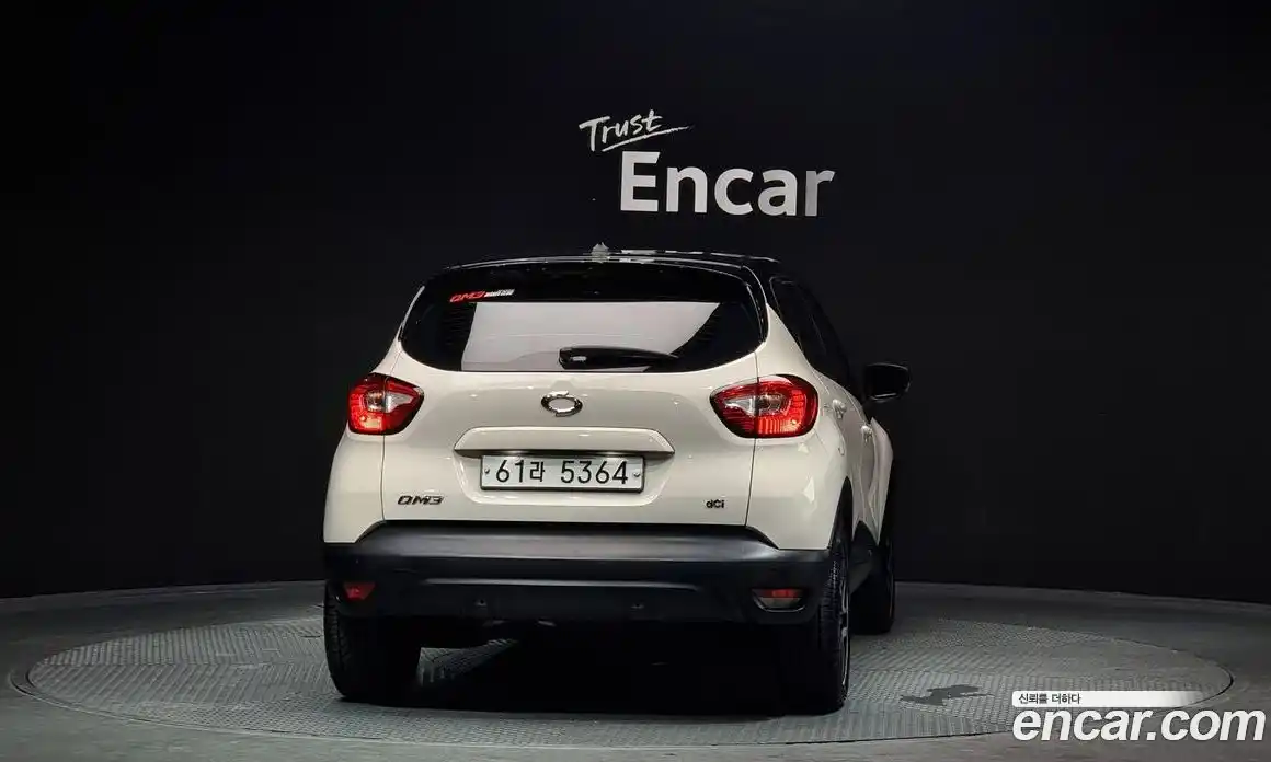 Renault QM3 2015 1.5 Автомат в Москве № 148417, фото 14