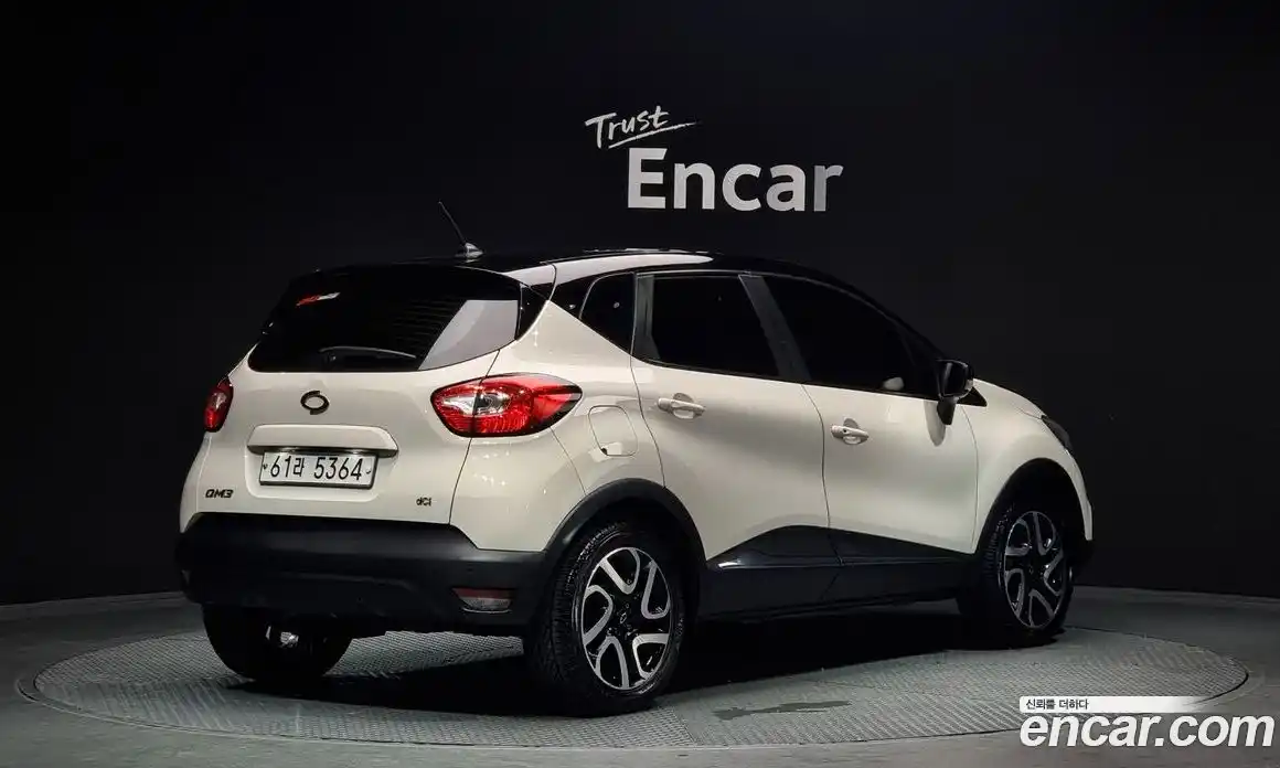 Renault QM3 2015 1.5 Автомат в Москве № 148417, фото 16