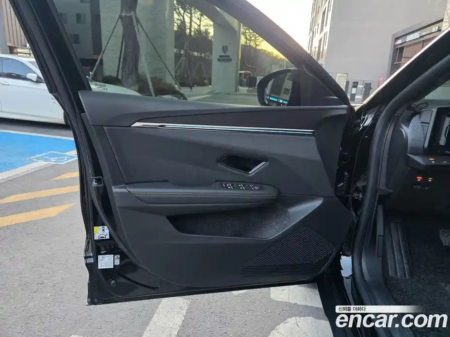 Renault Scenic 2026 Автомат в Москве № 151954, фото 19