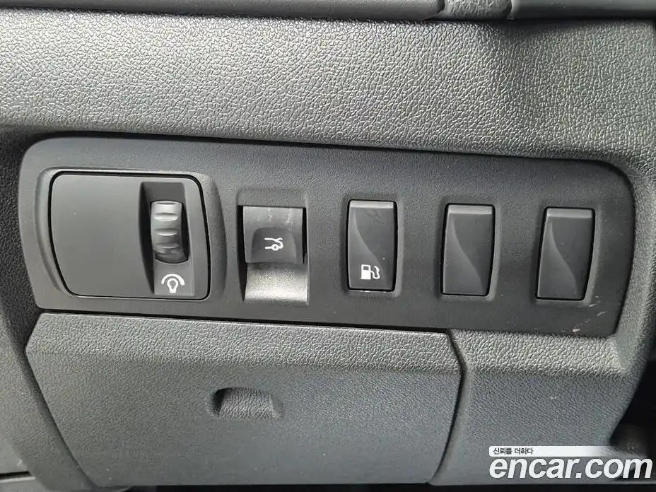 Renault SM3 2010 1.6 Автомат в Москве № 152669, фото 14