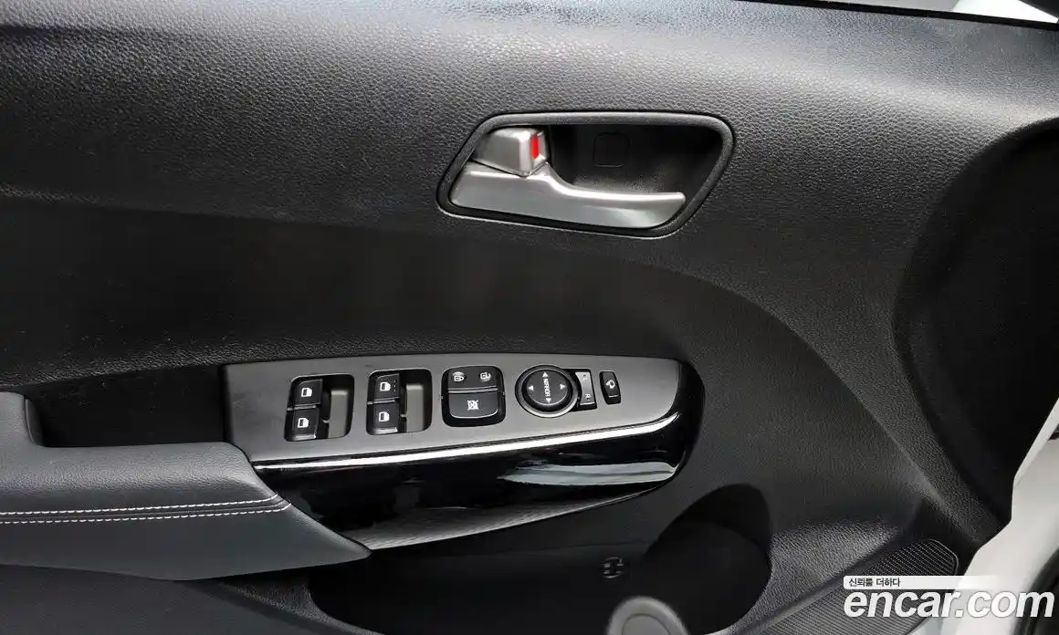 Kia Morning 2025 1.0 Автомат в Москве № 15284, фото 17