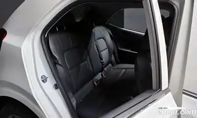 Kia Morning 2025 1.0 Автомат в Москве № 15284, миниатюра 7