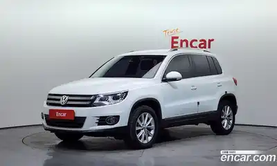 Volkswagen Tiguan, 2015