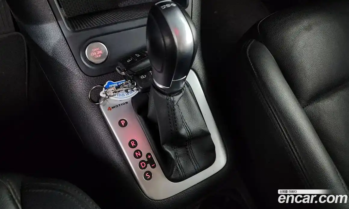 Volkswagen Tiguan 2015 2.0 Автомат в Москве № 155640, фото 9