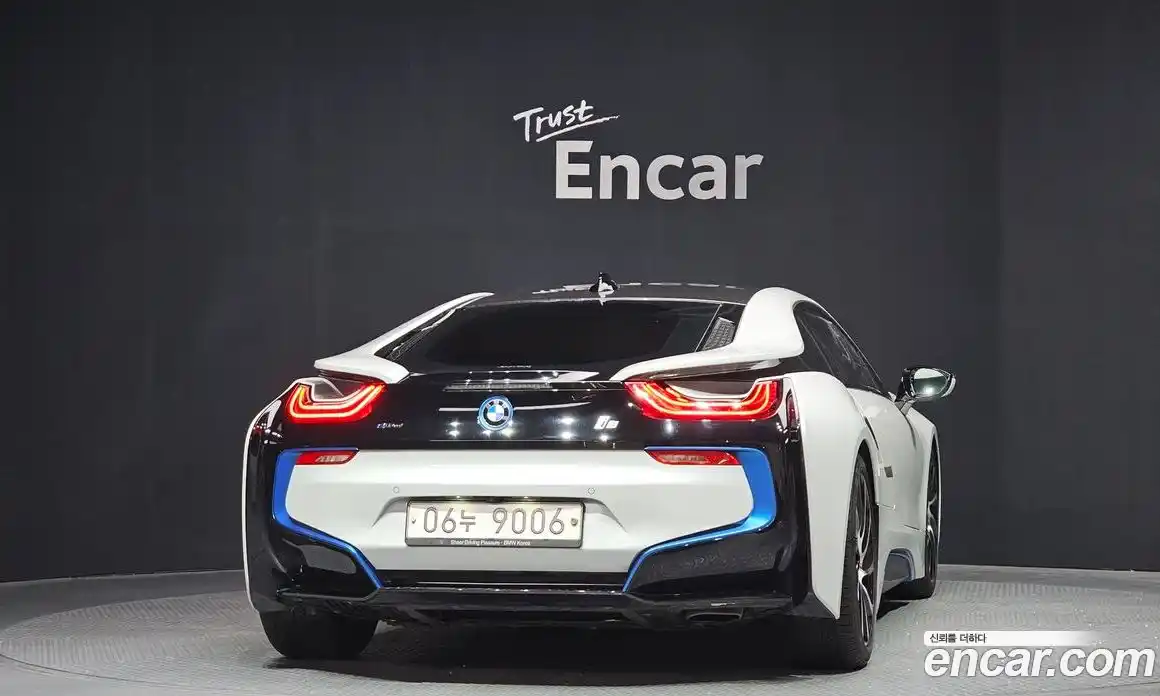 BMW i8 2016 1.5 Автомат в Москве № 156171, фото 13