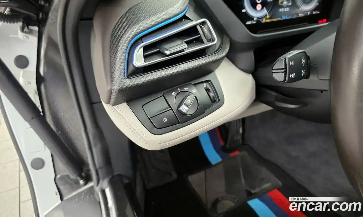 BMW i8 2016 1.5 Автомат в Москве № 156171, фото 8