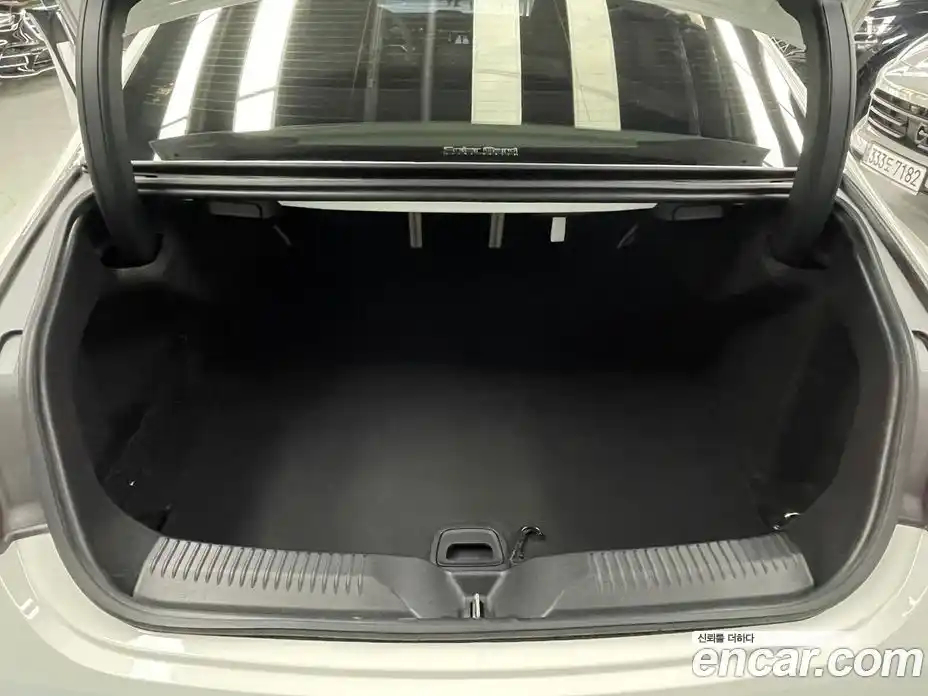 Mercedes-Benz CLS-Class 2023 3.0 Автомат в Москве № 161173, фото 18