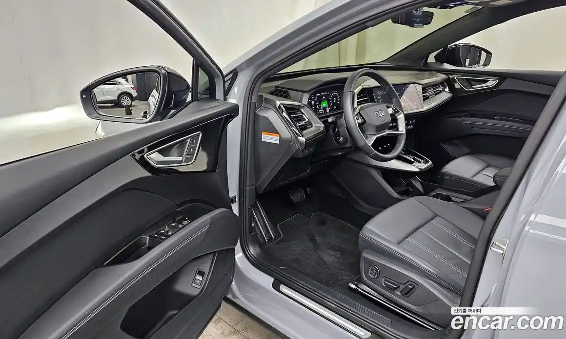 Audi Q4 e-tron 2025 0.2 Автомат в Москве № 162360, фото 18